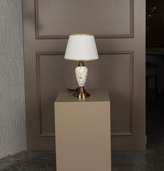 Gostivar Koyu Eskitme Krem Renk Porselen Abajur