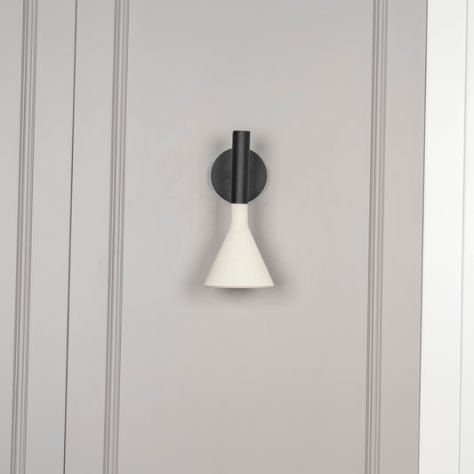 Cone Beton Beyaz Aplik