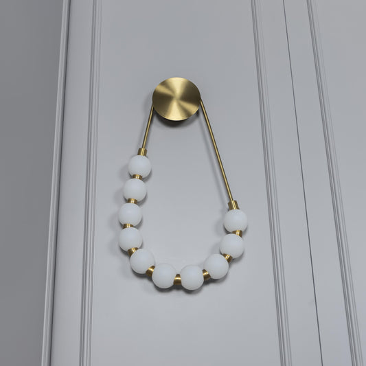 Doradus Onlu Beyaz Akrilik Küre Eskitme Led Aplik